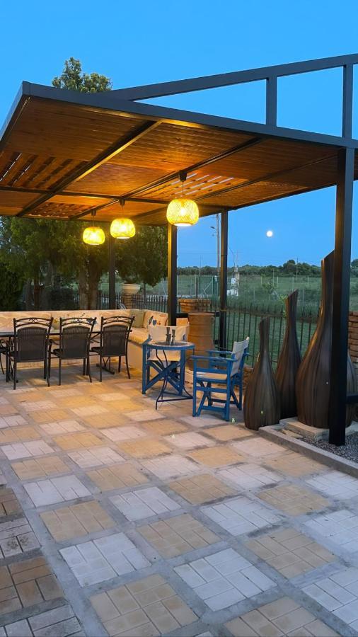 Mama'S Sunshine Garden Villa Agios Ilias  ภายนอก รูปภาพ