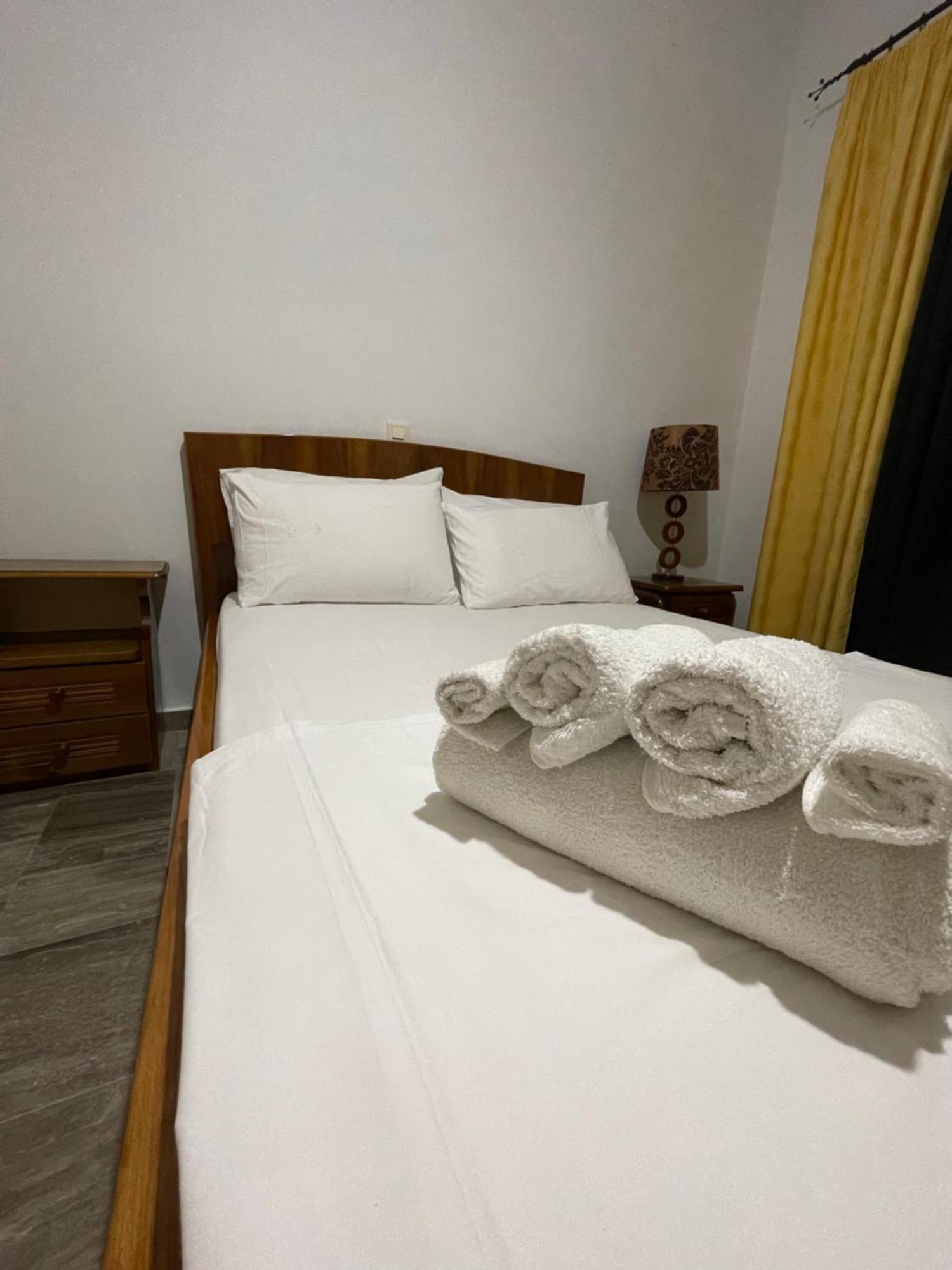 Mama'S Sunshine Garden Villa Agios Ilias  ภายนอก รูปภาพ
